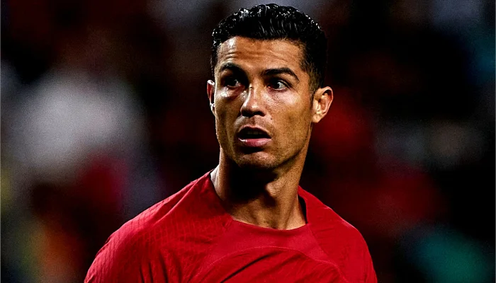 Cristiano Ronaldo Enfrenta Polêmica no Irã Pintora Iraniana