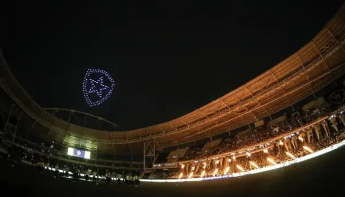 Espetáculo de Drones Encanta Torcedores no Jogo do Botafogo