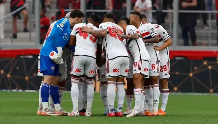 São Paulo Encara Desafio Histórico como Visitante no Brasileirão