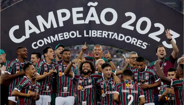 Celebração do Fluminense no gramado Conquista da Libertadores