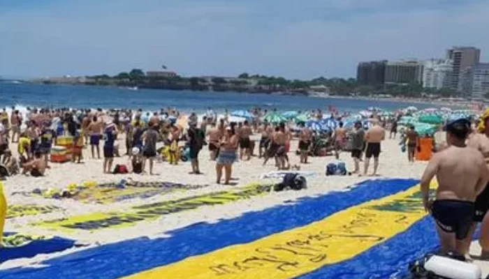 Torcedores do Boca Juniors Celebram em Copacabana pelo Vice