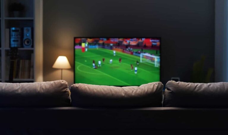 Live and Online Football