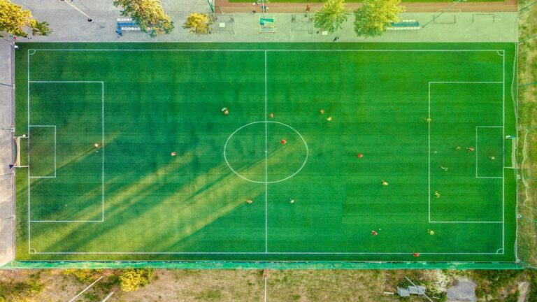 as-taticas-inovadoras-que-revolucionaram-o-futebol